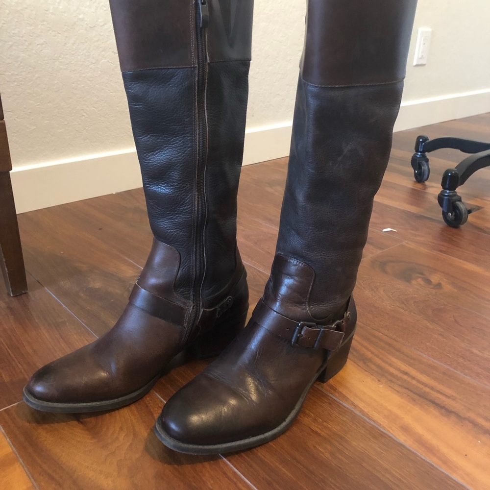 Size 9 Brown Tall Leather Boots